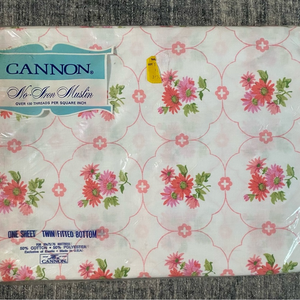 Vintage Cannon Floral Twin Fitted Sheet